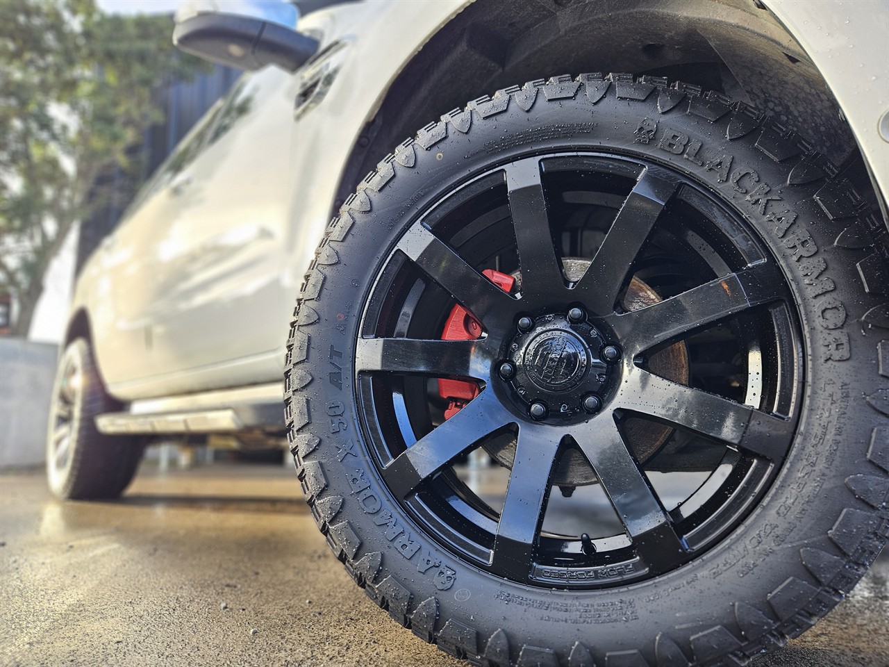 2017 Ford Everest
