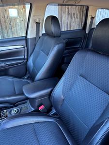2013 Mitsubishi Outlander - Thumbnail