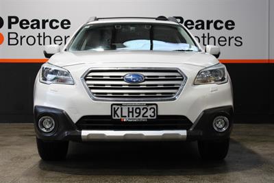 2017 Subaru OUTBACK - Thumbnail