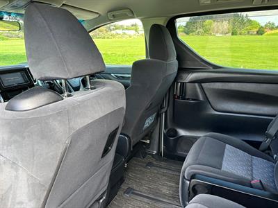 2015 Toyota Vellfire - Thumbnail