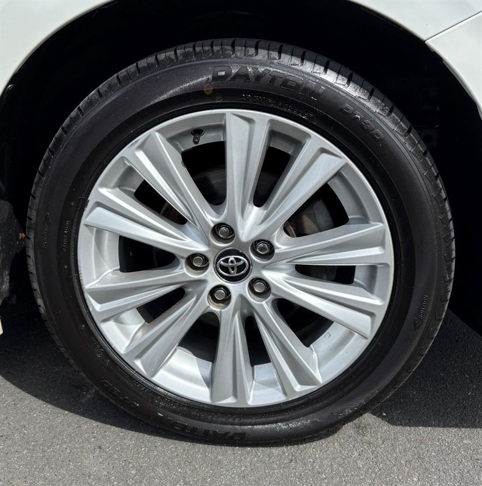 2015 Toyota Vellfire