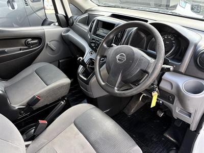 2010 Nissan NV200 - Thumbnail