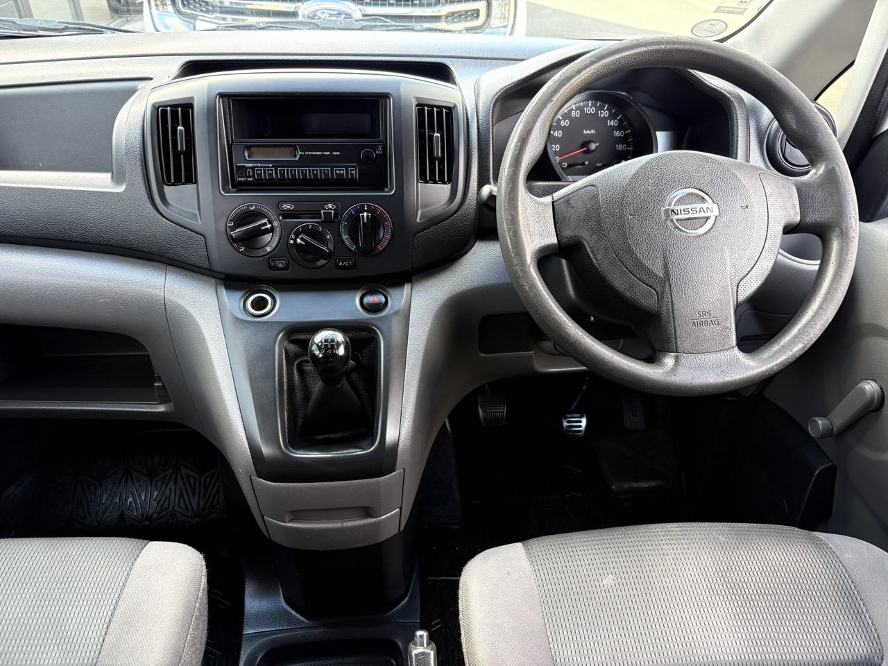 2010 Nissan NV200