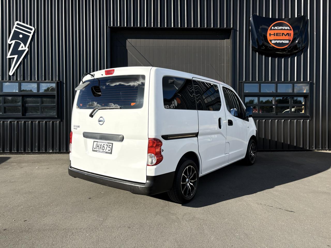 2010 Nissan NV200