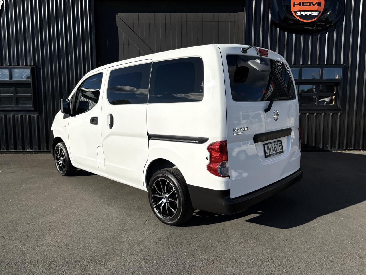 2010 Nissan NV200