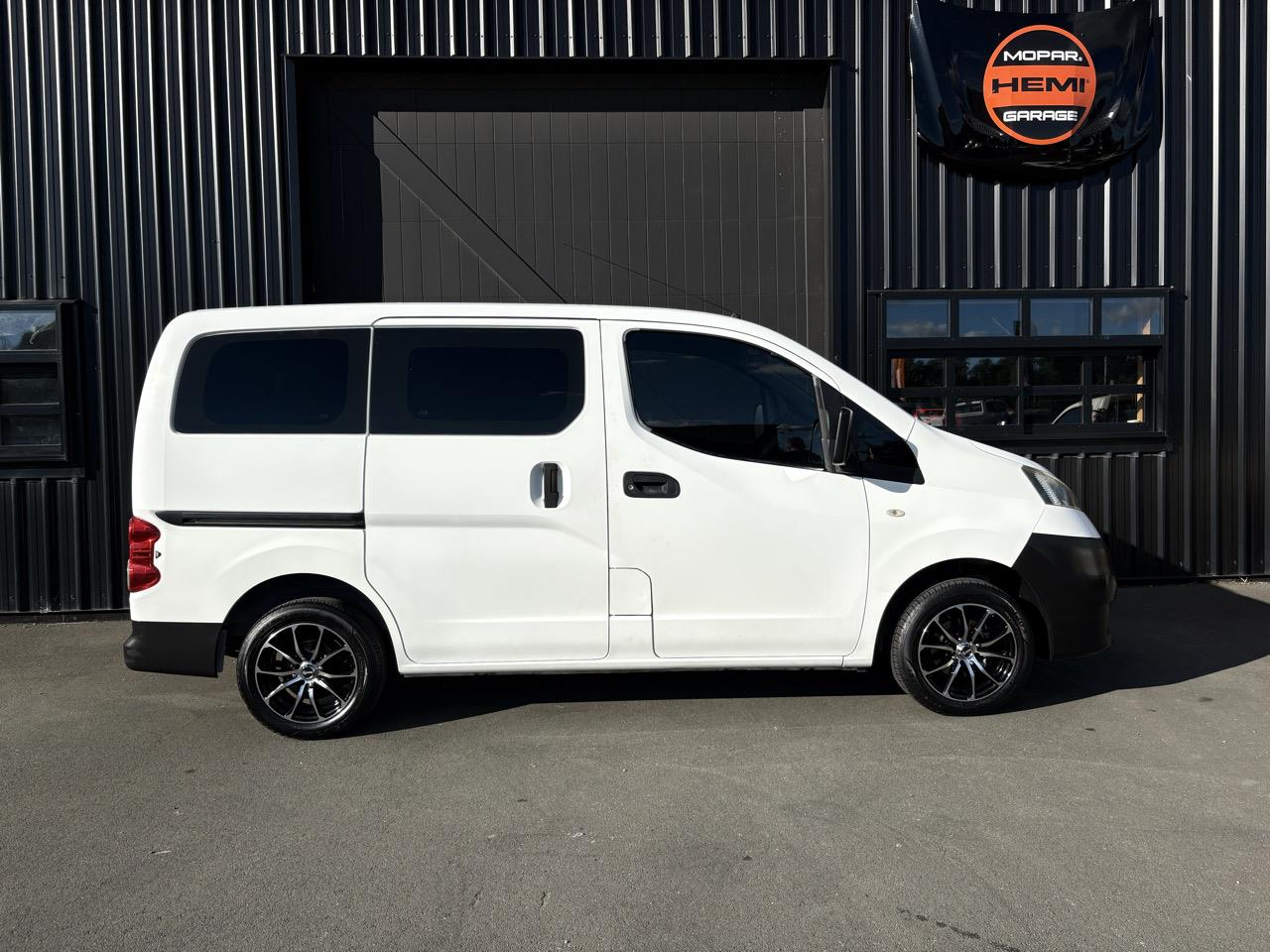 2010 Nissan NV200