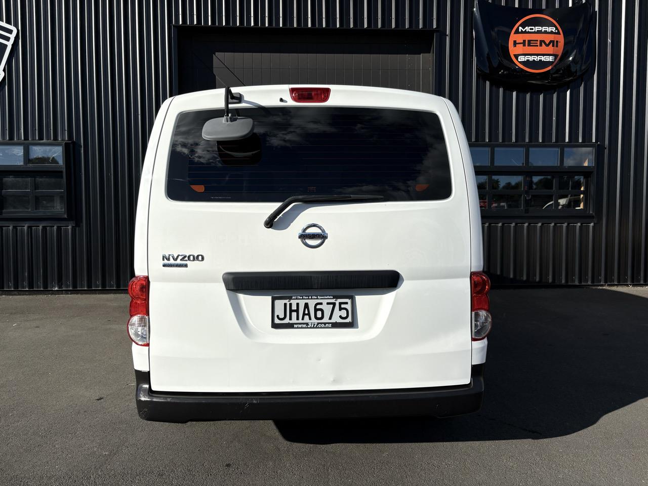 2010 Nissan NV200