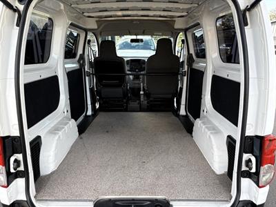 2010 Nissan NV200 - Thumbnail