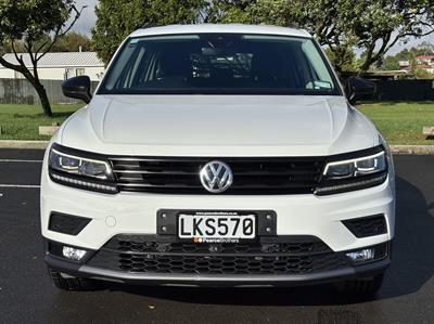 2018 Volkswagen Tiguan - Thumbnail