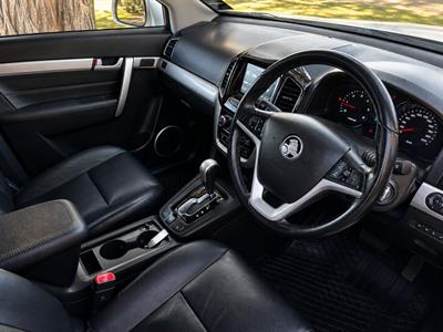 2018 Holden Captiva - Thumbnail