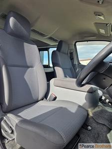 2014 Nissan Nv350 - Thumbnail