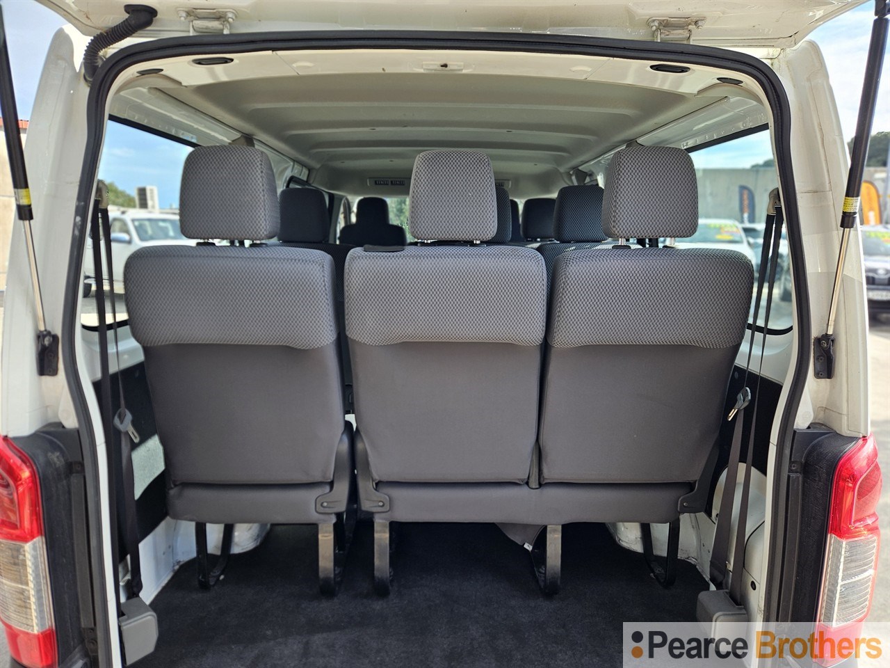 2014 Nissan Nv350
