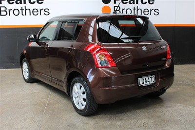 2007 Suzuki Swift - Thumbnail