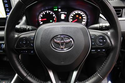 2021 Toyota RAV4 - Thumbnail