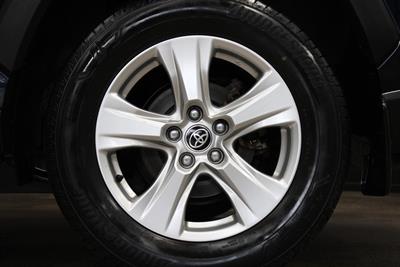 2021 Toyota RAV4 - Thumbnail