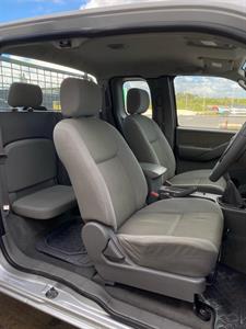 2008 Nissan Navara - Thumbnail