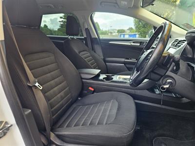 2017 Ford Mondeo - Thumbnail