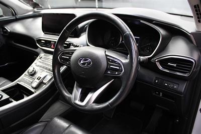 2021 Hyundai Santa Fe - Thumbnail