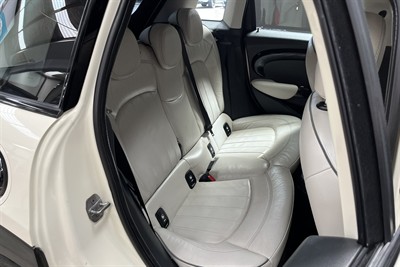 2015 Mini Cooper S - Thumbnail