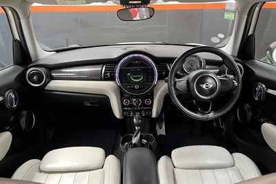 2015 Mini Cooper S - Thumbnail