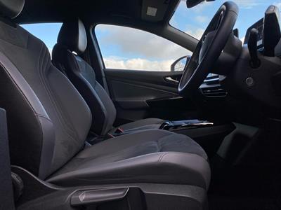 2023 Volkswagen Id.5 - Thumbnail