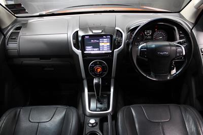 2017 Isuzu D-Max - Thumbnail