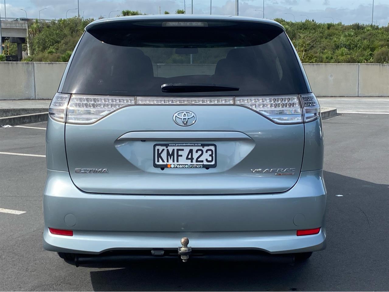 2007 Toyota Estima
