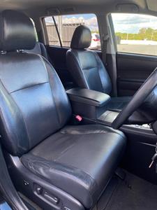 2013 Toyota Highlander - Thumbnail