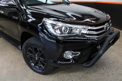2016 Toyota Hilux - Thumbnail