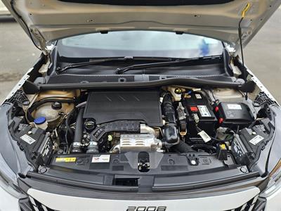 2024 Peugeot 2008 - Thumbnail