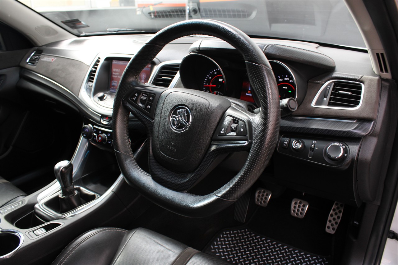 2015 Holden COMMODORE