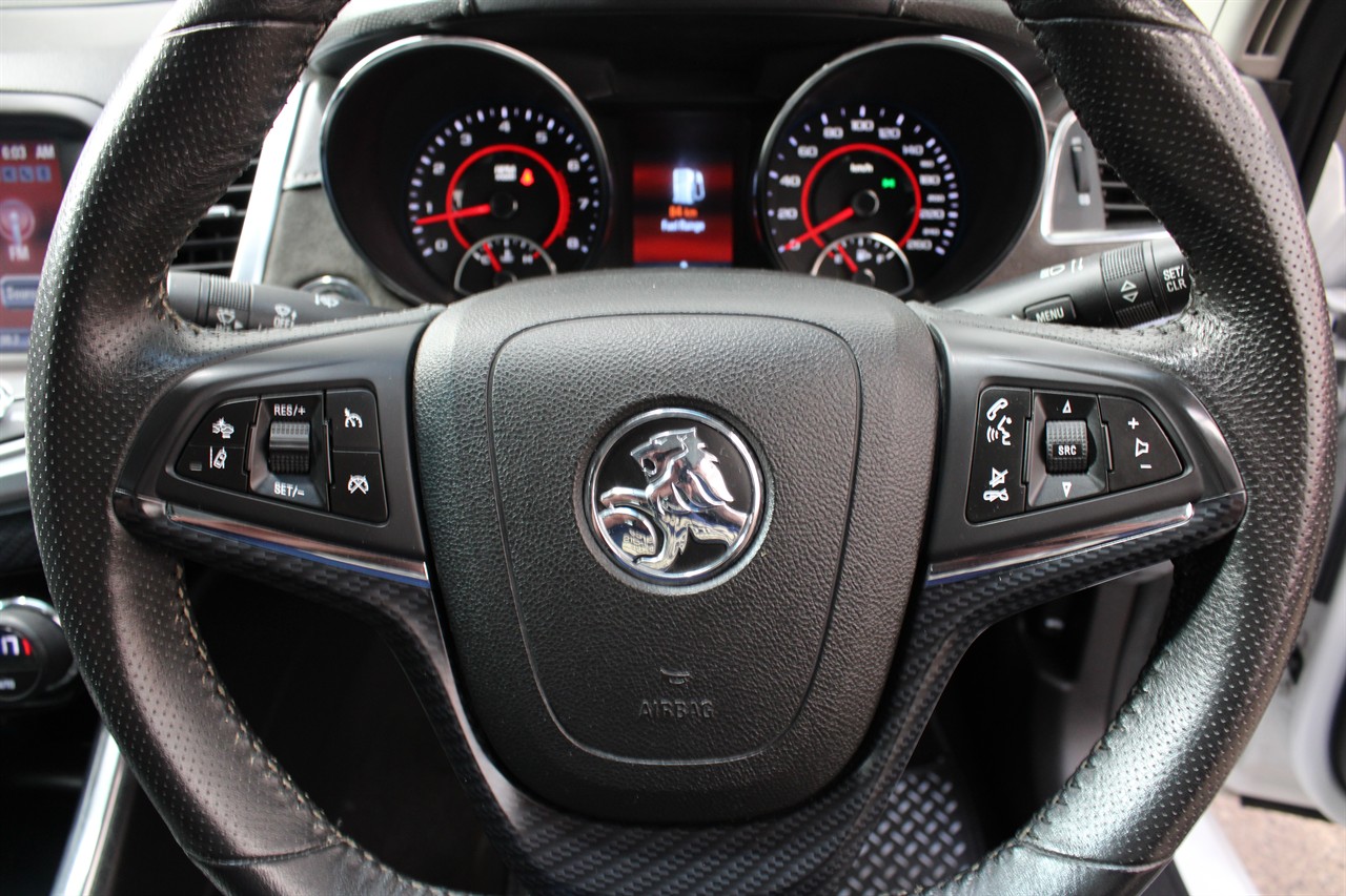 2015 Holden COMMODORE