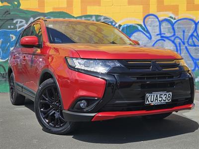 2017 Mitsubishi Outlander - Thumbnail