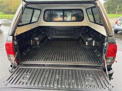 2019 Toyota Hilux - Thumbnail