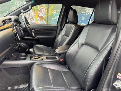 2019 Toyota Hilux - Thumbnail