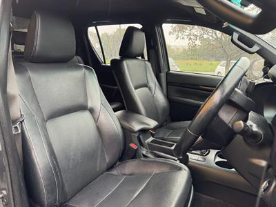 2019 Toyota Hilux - Thumbnail