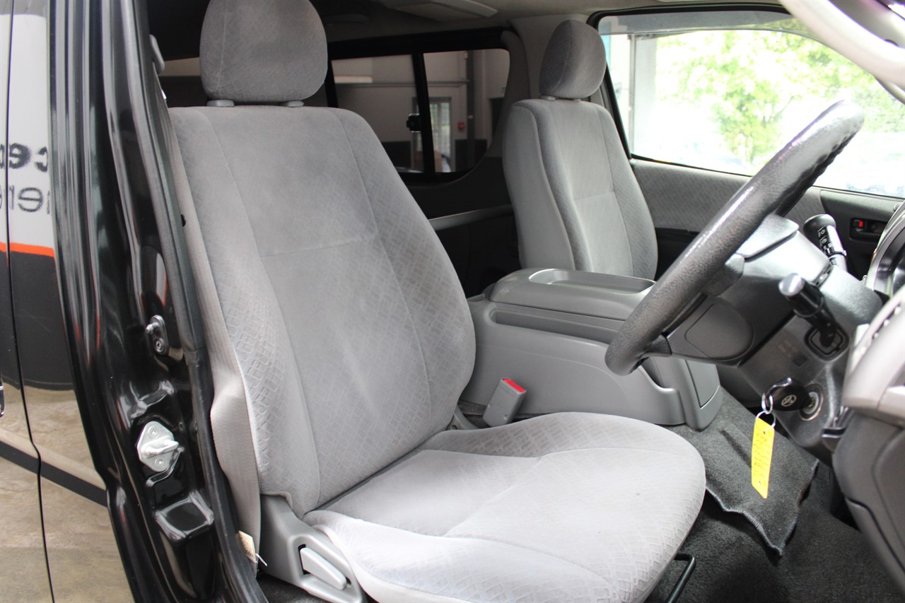 2008 Toyota Hiace