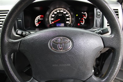 2008 Toyota Hiace - Thumbnail