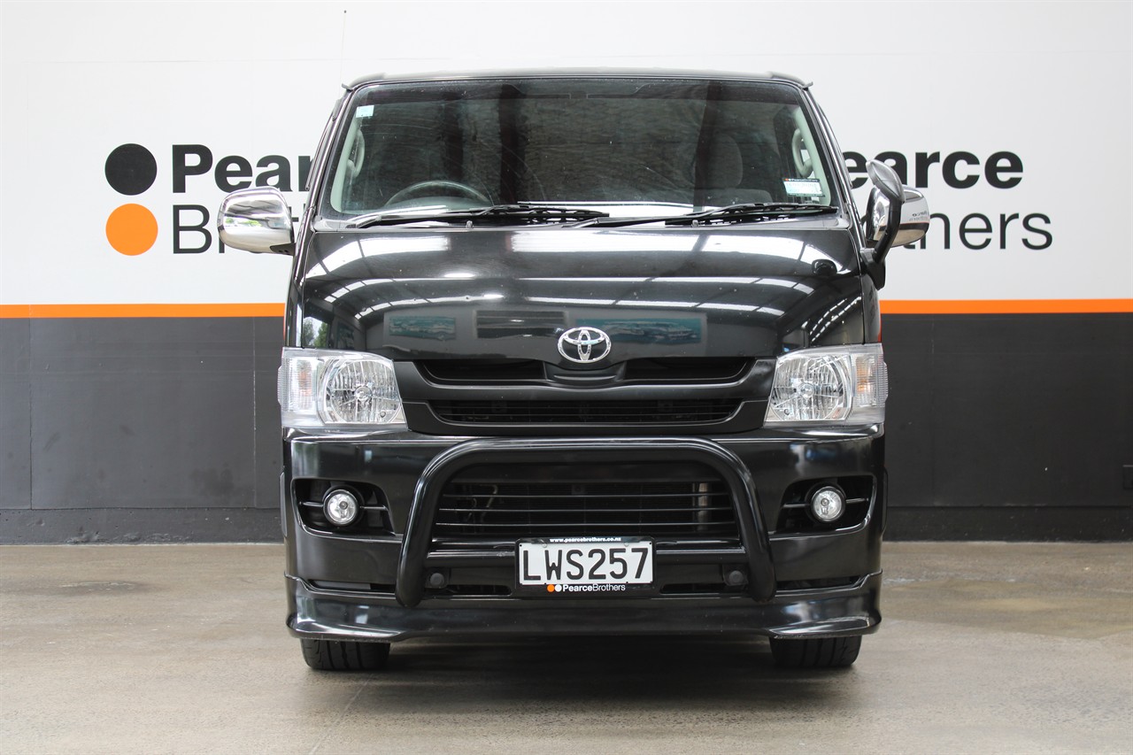 2008 Toyota Hiace