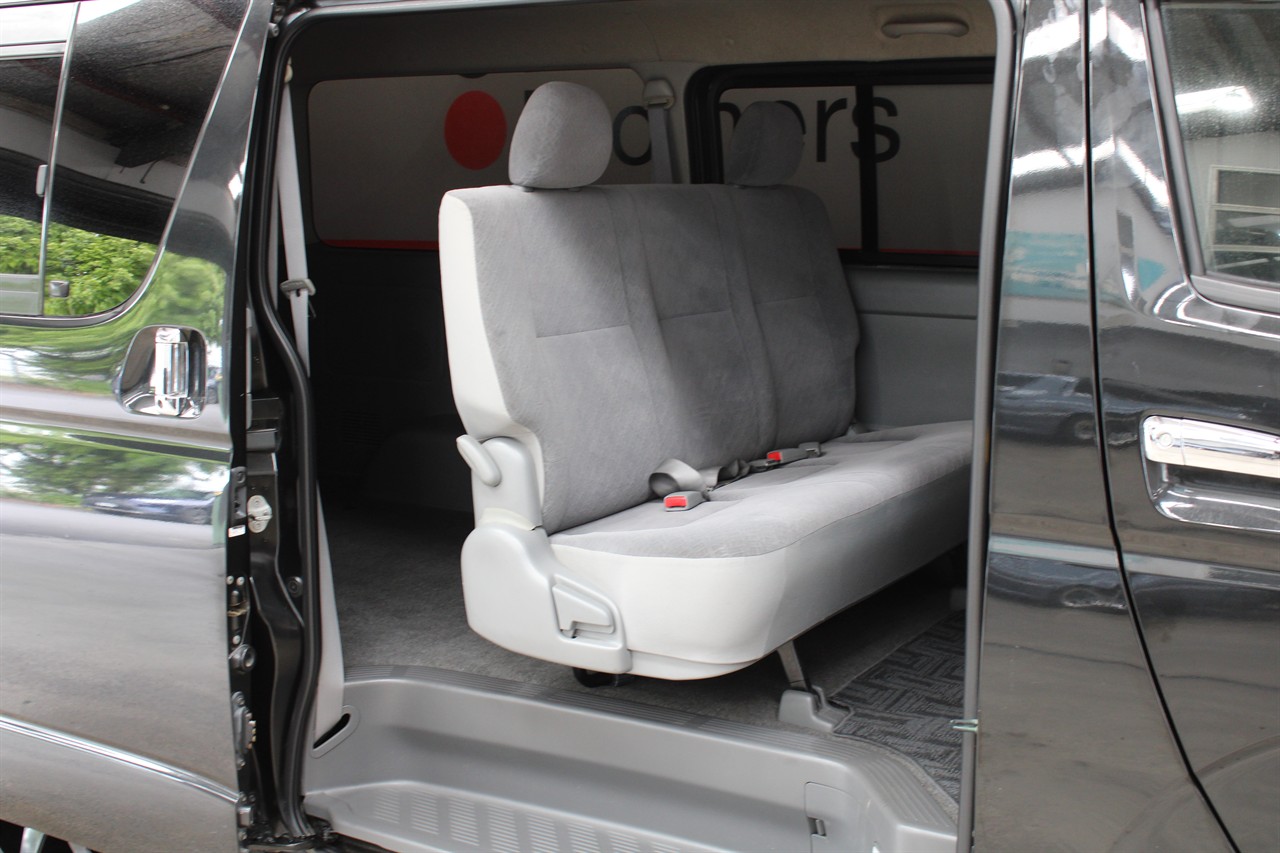 2008 Toyota Hiace