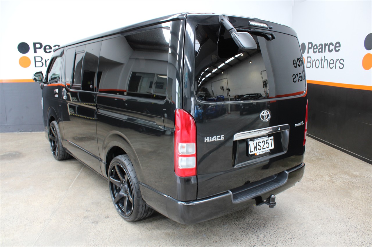2008 Toyota Hiace