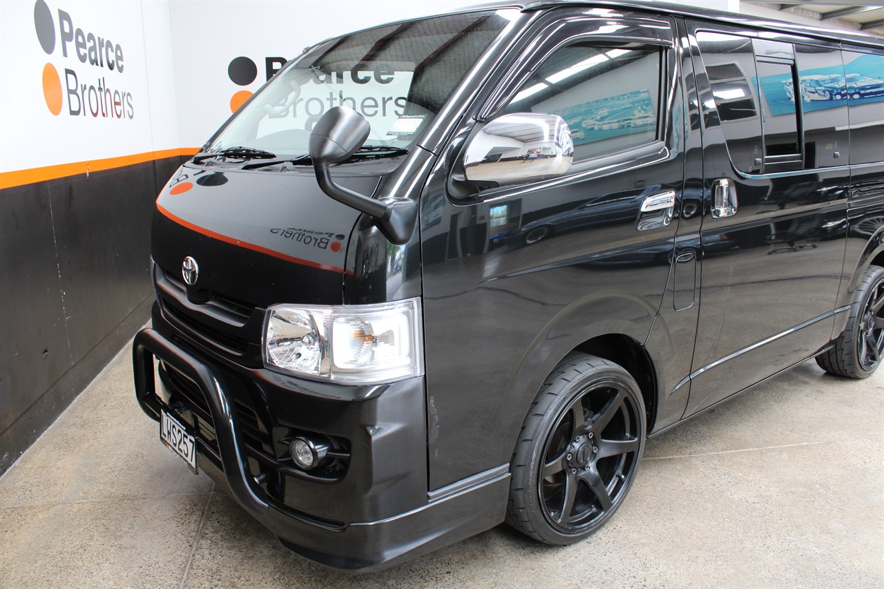 2008 Toyota Hiace