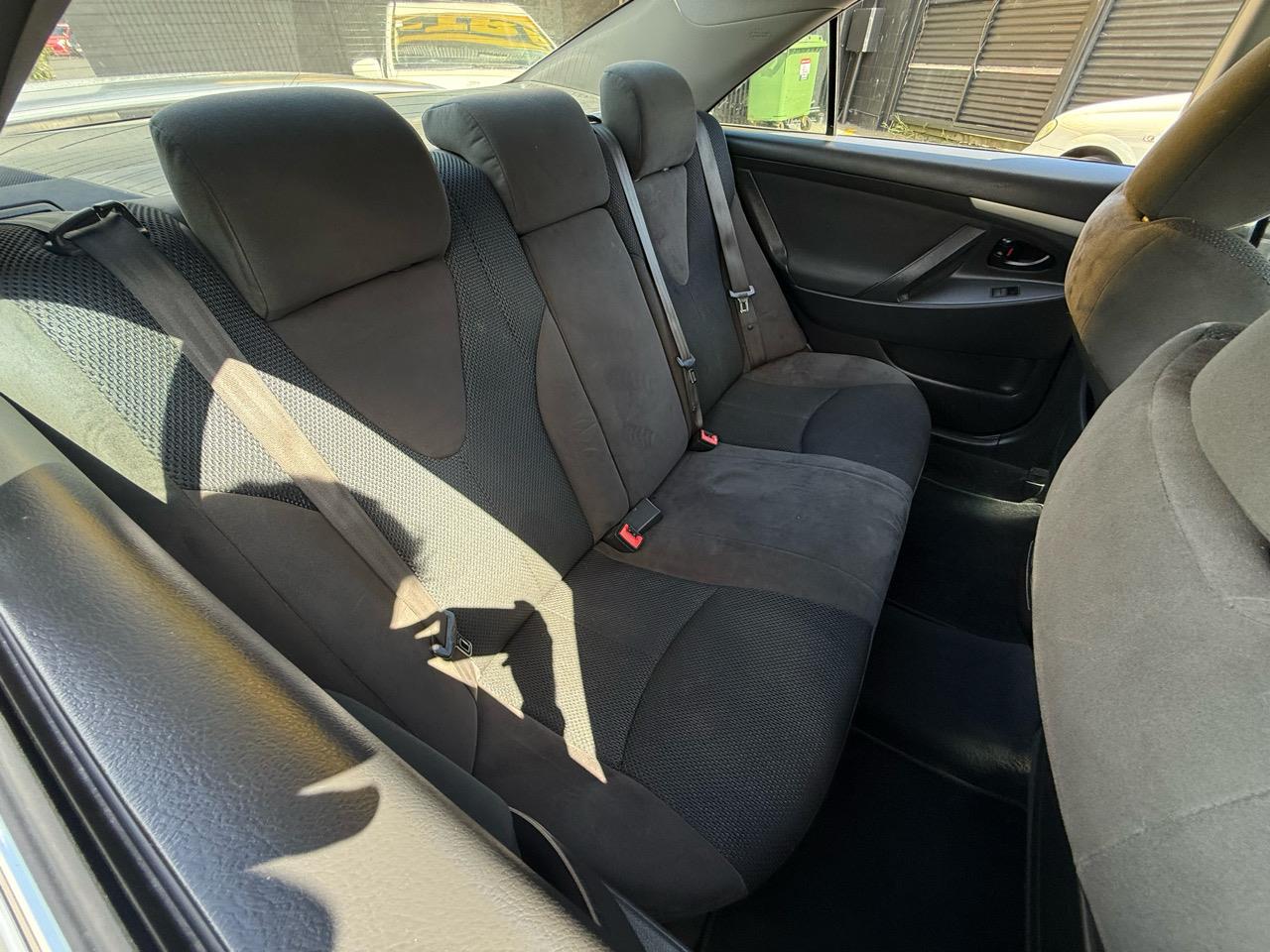 2010 Toyota AURION