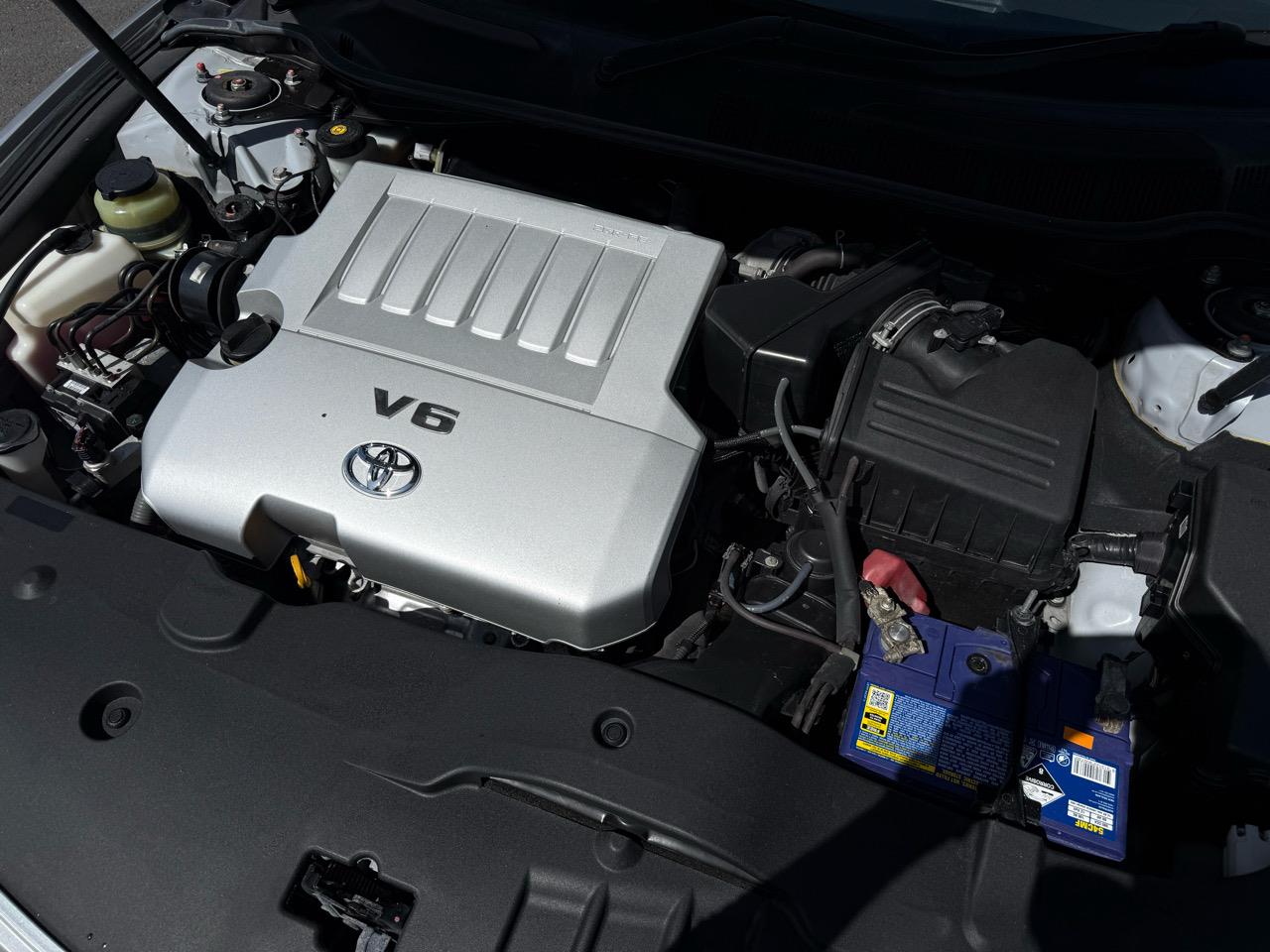2010 Toyota AURION