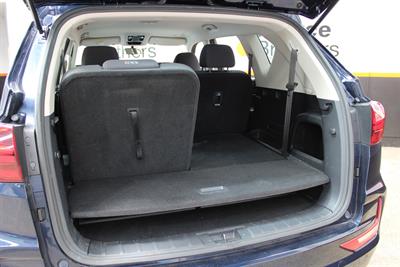 2022 Ssangyong REXTON - Thumbnail