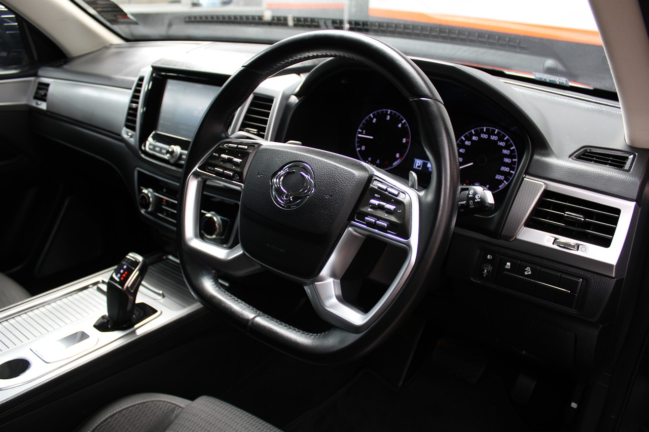 2022 Ssangyong REXTON