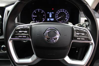 2022 Ssangyong REXTON - Thumbnail
