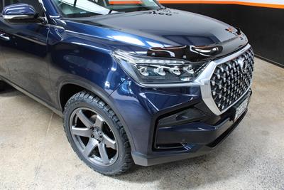 2022 Ssangyong REXTON - Thumbnail