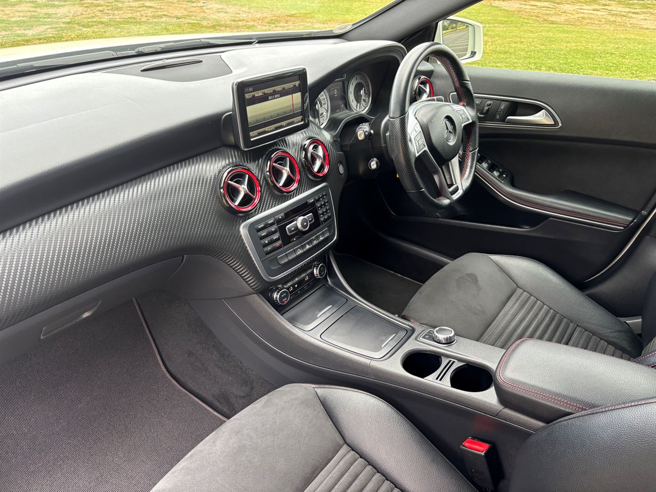 2013 Mercedes-Benz A 250