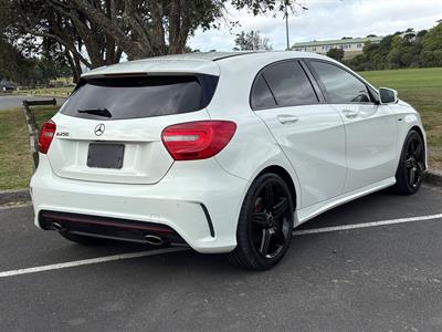 2013 Mercedes-Benz A 250 - Thumbnail